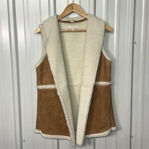 Maurice’s Brown Faux Suede Faux Sherpa Open Front Vest Women Medium Casual